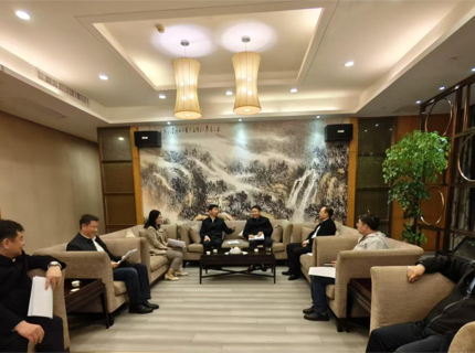 威廉体育公司与张家界市当局协商推动宜冲桥水库项目前期工作