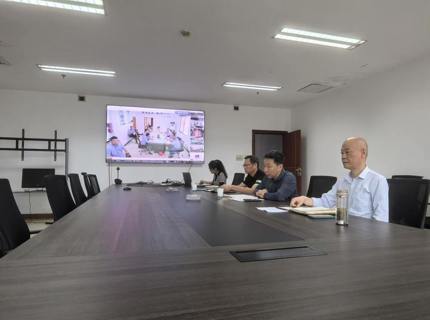 威廉体育公司与长江委水文局发展结合会商  对当前防汛工作再铺排再部署